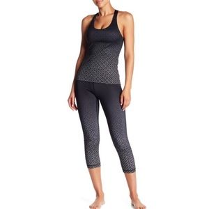 Satva Dalia Gradient Pattern Yoga Crops S